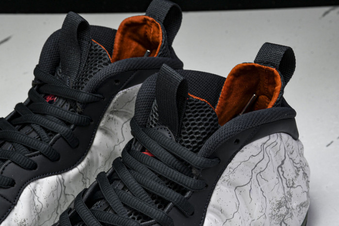 Nike Air Foamposite One Tekken 8 Jin Kazama HF6367-001