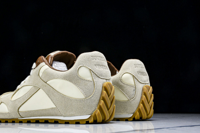 bo*te*ga Ve*ne*ta sneaker copshpe bv-73