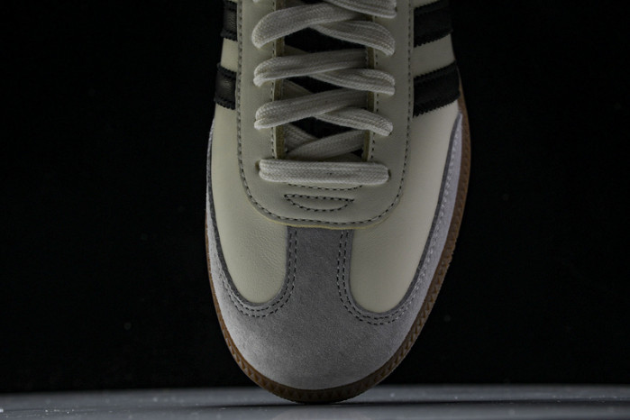 samba og jjjjound white - id8708