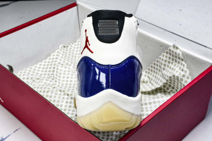 Air Jordan 11 Retro