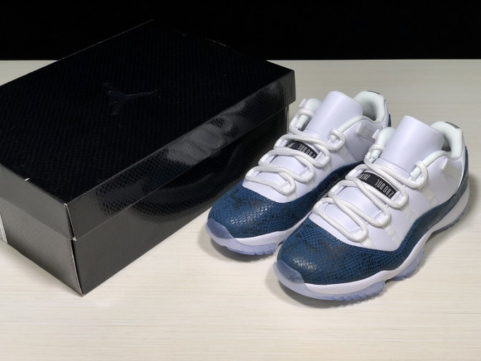 jordan 11 retro low snake navy (2019) - cd6846-102