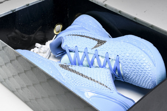 NIKE KOBE 6 PROTRO x ICE GRINCH PE2023-100