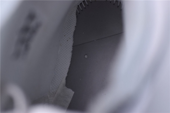 of air jordan 1 retro high white aq0818-100